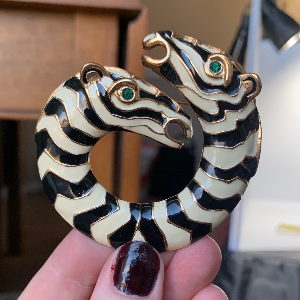Double zebra heads, green rhinestone eyes, vintage brooch pin